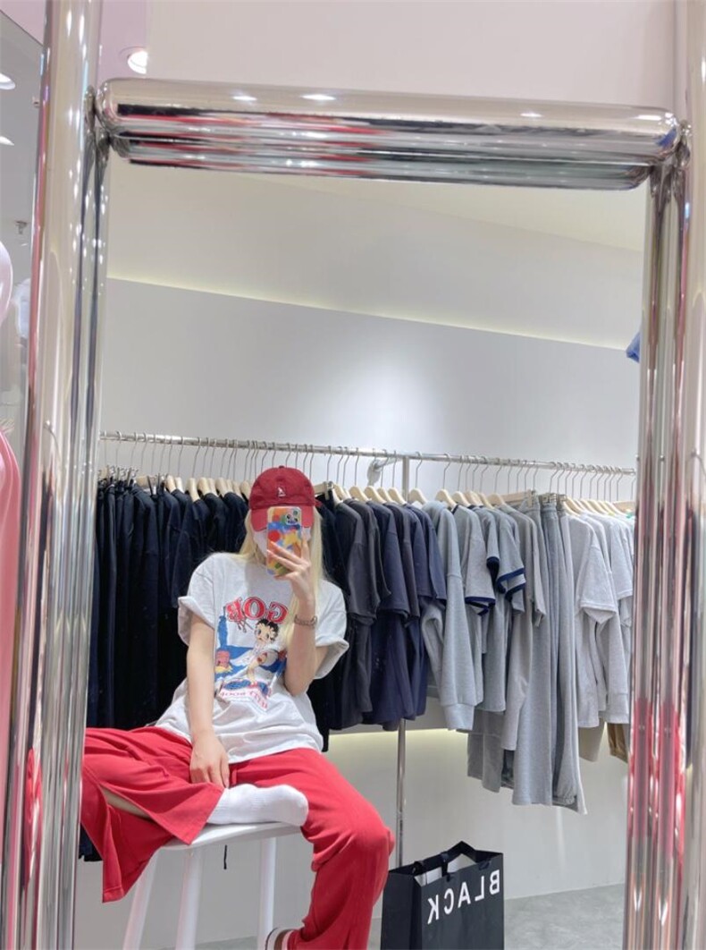 印花T，其它，mo mo kiss u