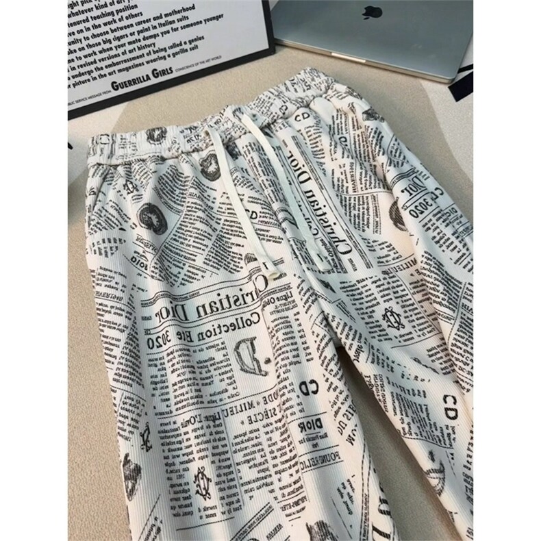 W11066-P40网图现货新款报纸满印灯芯绒裤子美式复古卫裤休闲裤,男装休闲裤,星座1608