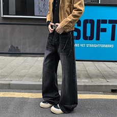 黑色