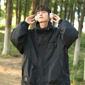 夹克外套男款户外防水春秋潮牌情侣冲锋衣潮流登山服W5220-P66图片