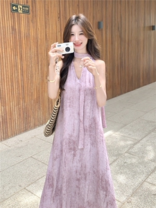 法式浪漫无袖碎花连衣裙女2025夏季新款氛围感度假风显瘦减龄长裙图片