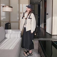 2025秋季休闲棒球服2C322-S9033-P120-K178，女装短外套，2C322