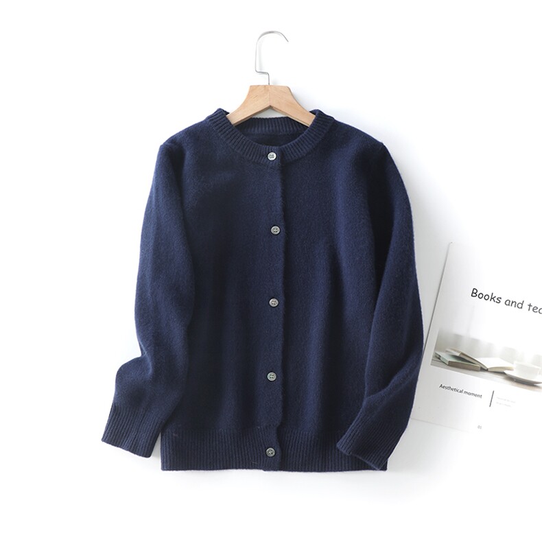 儿童圆领开衫安迪绒针织纯色柔软毛衣，童装儿童针织衫，质第童装店