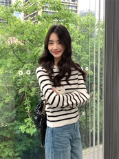 新款圆领女宽松套头休闲上衣针织衫，女装针织衫/毛衣，玛卡隆羊绒