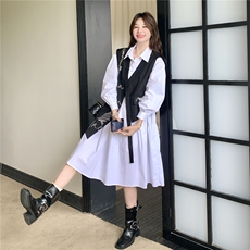 设计感不规则刺绣黑色马甲两件套连衣裙女秋新款小个子白色衬衫裙，女装套装/套裙，2C113