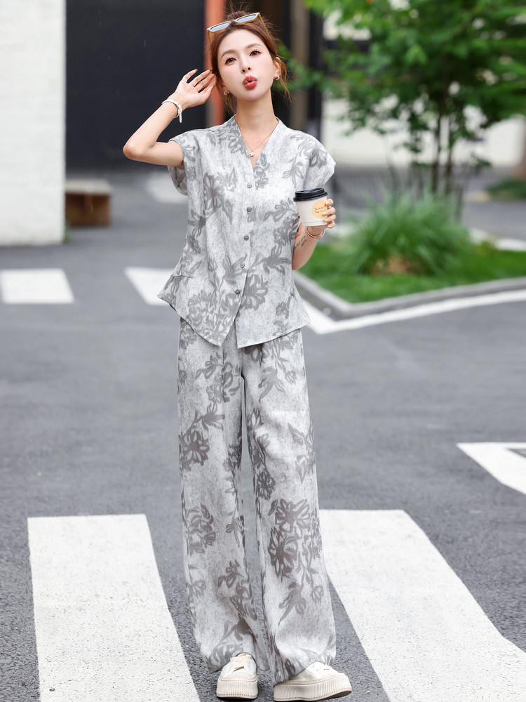 时尚印花套装女2025夏季爆款小个子气质名媛减龄显瘦休闲两件套潮,女装套装/套裙,梦依杭