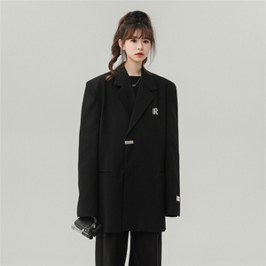 中性风金属搭扣西服女成分：96%聚酯纤维4%氨纶XF77068P85控128图片