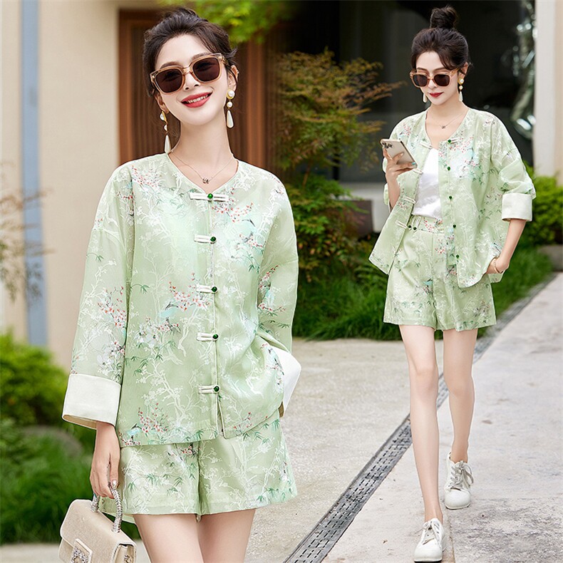 新中式国风短裤套装女2024年夏季新款搭配一整套盘扣防晒衣两件套，女装套装/套裙，关键词
