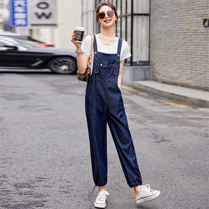 时尚简约牛仔背带裤女2025春秋新网红炸街宽松洋气显瘦阔腿两件套图片