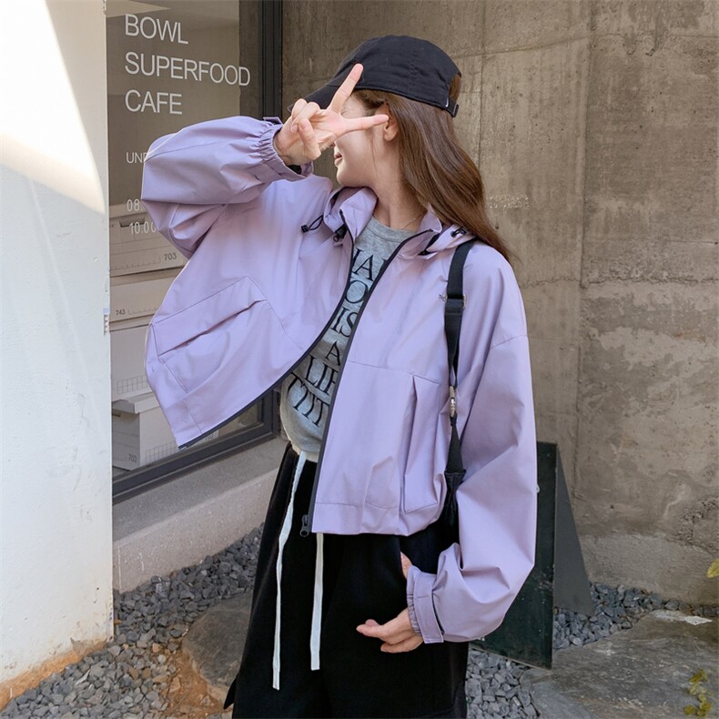 紫色韩系超好看连帽工装冲锋衣短外套女2025秋小个子减龄休闲上衣,女装短外套,2D014