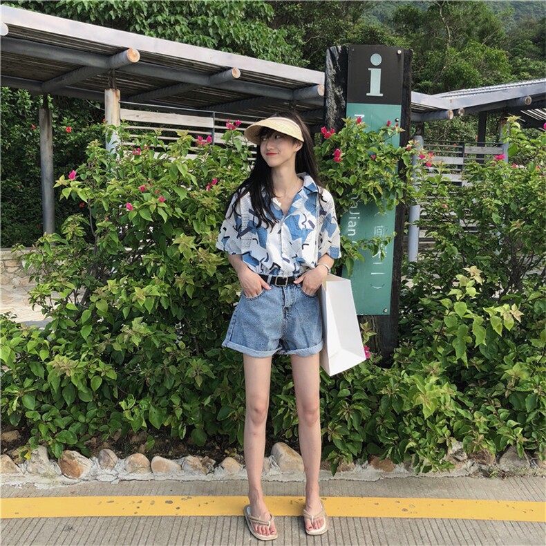 2021韩版小清新几何印花衬衫短袖休闲显瘦衬衣上衣,女装衬衫,潮品会