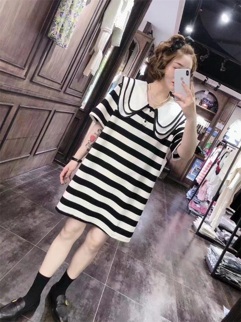 条纹欧版连衣裙，单色、三个尺码，女装连衣裙，依柏璐(1F)