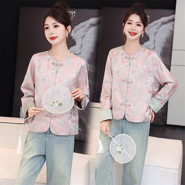 新款春夏季高级感短新中式国风复古印花盘扣饰外套女ME6033短外套，女装短外套，沁沁公主