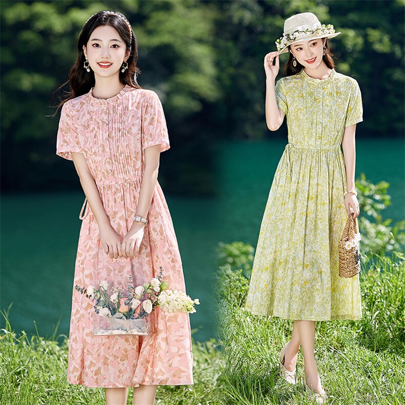 清新绿色碎花连衣裙女中长款2026夏新款洋气减龄显瘦短袖纯棉裙子图片