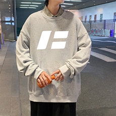 浅灰色