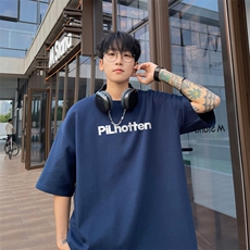 藏青色