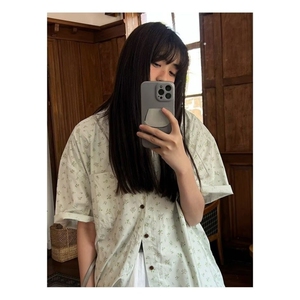简约慵懒无品牌百搭复古着日韩女系文艺范格子条纹图案中长款衬衫图片