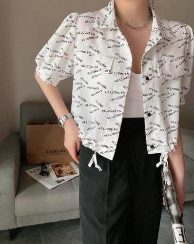 字母印花小外套，女装，沐·沐