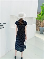 【现货】夏季新款修身气质显瘦连衣裙，女装连衣裙，名怡