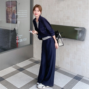 深蓝色淡人松弛感套装女2025秋季慵懒风上衣条纹背心阔腿裤三件套图片