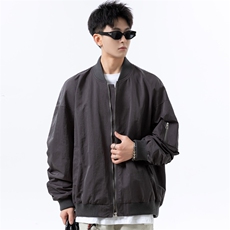 灰色