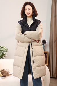 韩版撞色拼接立领中长款羽绒服2022冬装新款图片