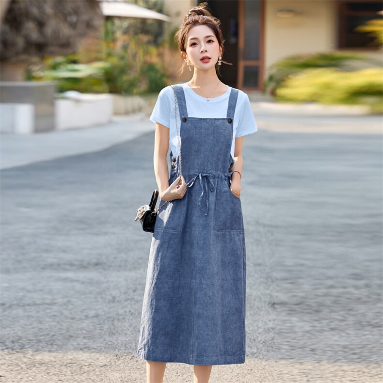 薄款天丝牛仔连衣裙女夏季新款宽松妈妈减龄T恤背带裙,女装牛仔裙,简韵佳