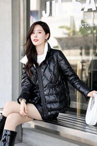 冬季新款羽绒服图片