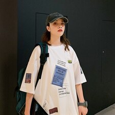 白色