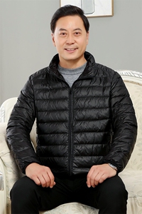 主推男士中老年90绒轻薄羽绒服外套男款秋冬休闲羽绒轻便外套图片