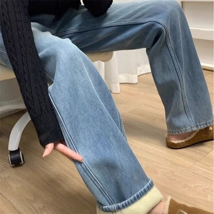 加绒牛仔裤女秋冬季窄版高腰显瘦直筒宽松浅蓝色梨型身材阔腿裤子图片