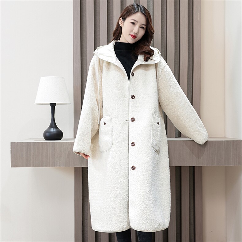 独特超好看白色连帽皮毛一体大衣女冬季2024新款长款羊羔毛厚外套，女装皮草，凯瑟曼