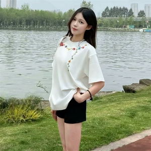 万针全刺绣工艺抖音得物高品质260克重磅纯棉双纱美式高街短袖T恤图片