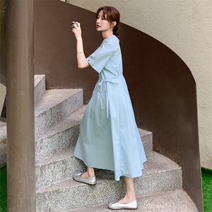 蓝色简单大方圆领短袖连衣裙女2025夏季新款掐腰显瘦甜美减龄长裙图片