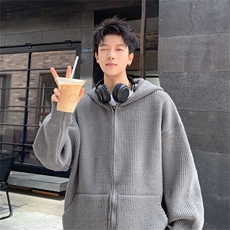 灰色