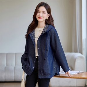 现货牛仔连帽外套女图片