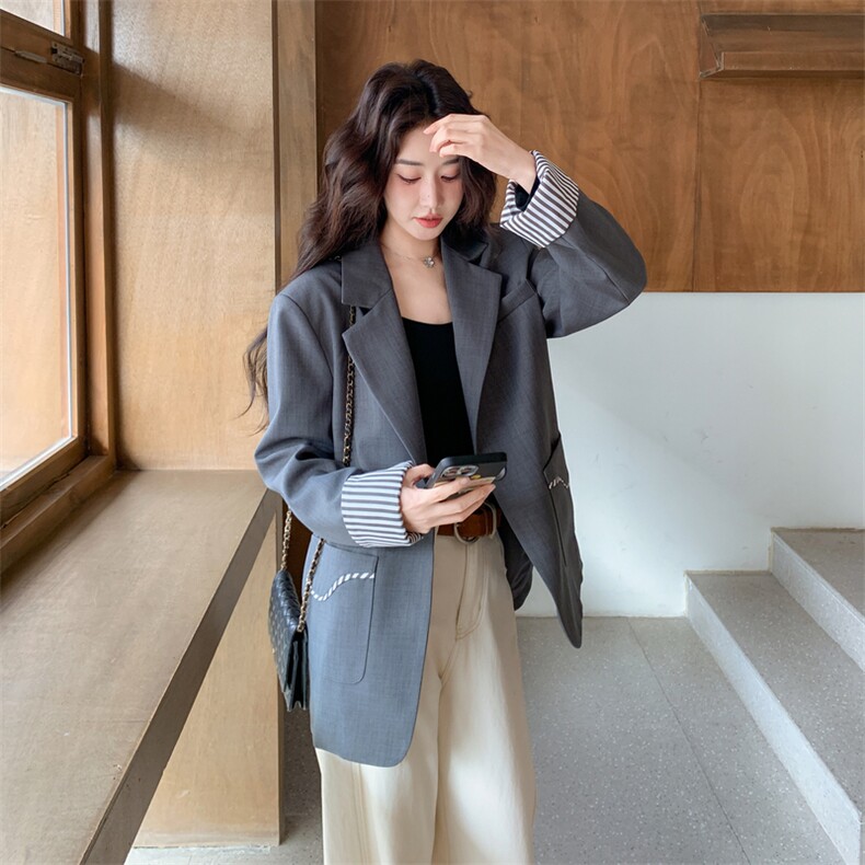 28081-7708-P145-K218春装新款灰色休闲百搭设计感西装外套，女装西装，韩蜜菓