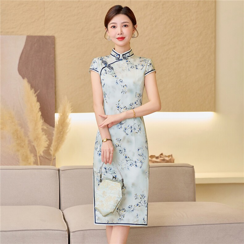 杭州品质真丝长裙复古印花连衣裙女春夏日常修身清新淡雅真丝旗袍,女装汉服/婚纱/旗袍/礼服,小荷流