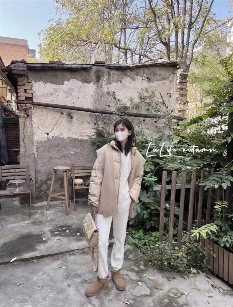 韩版带帽收腰版羽绒服，女装羽绒服，玩美