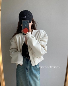 现货 春季新款 肩上拉链棒球服外套图片