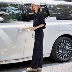 2025秋装新款时尚工装范儿三件套，女装套装/套裙，依路服饰