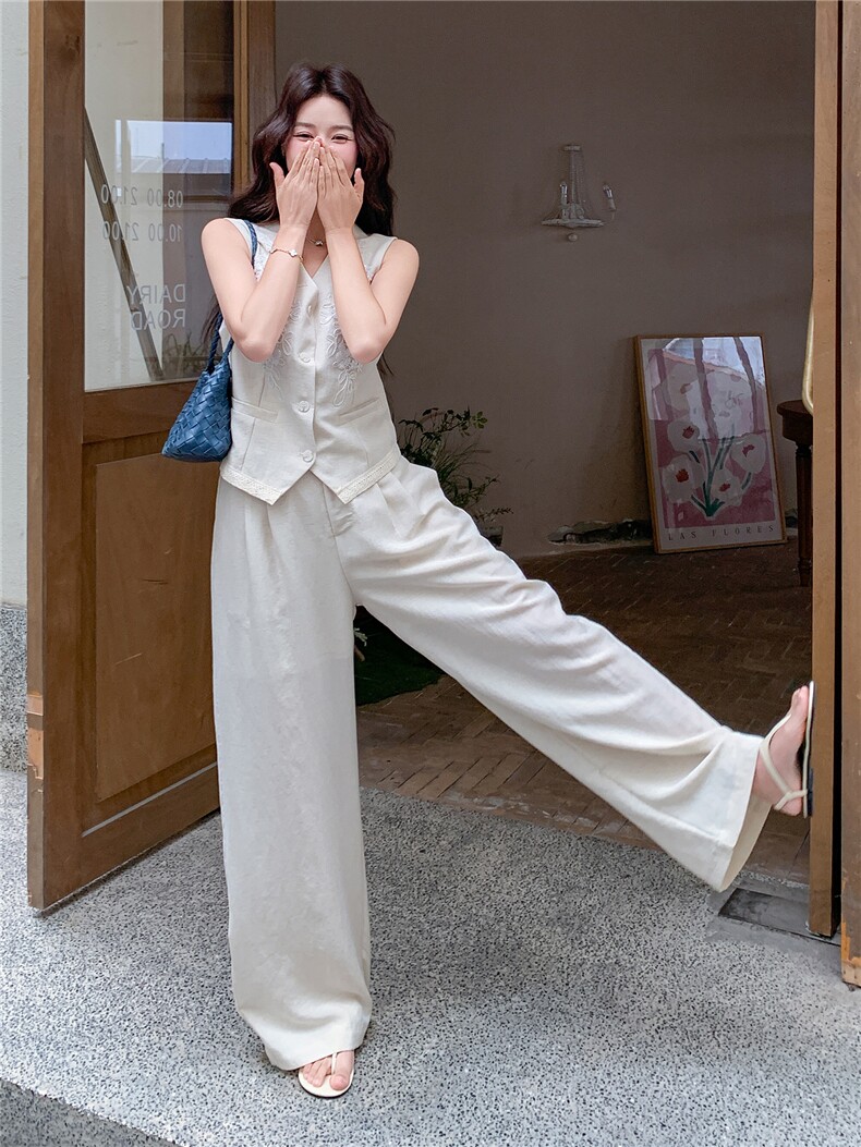 简约老钱风重工刺绣马甲阔腿裤套装女2026夏季显瘦超好看一整套,女装套装/套裙,冬木谷雨