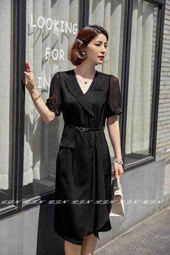 简约大方醋酸连衣裙，女装连衣裙，莲佳妮