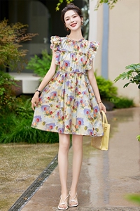 碎花小飞袖少女感连衣裙女夏2025新款小个子甜美减龄宽松娃娃裙子图片