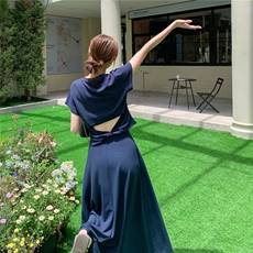 藏青色露背T恤辣妹半身裙套装女夏2025新款独特绝美高级感两件套，女装套装/套裙，2C081