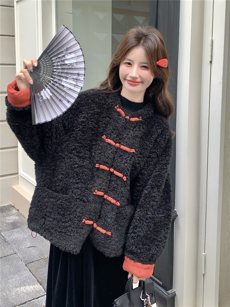 高级感新中式盘扣拼接皮毛外套女2026冬季新款时尚百搭小个子上衣,女装羊羔毛/颗粒绒,艾米莉亚
