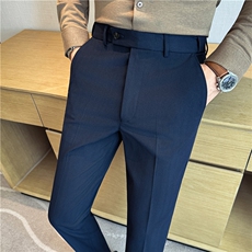 藏青色