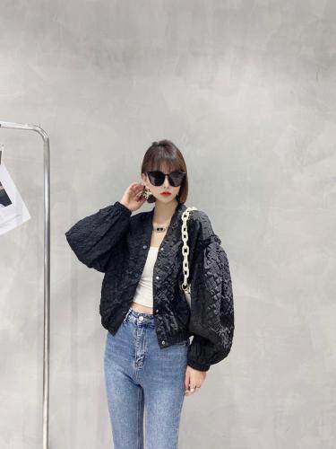 (现货)秋季新款外套，其它，安比希妮