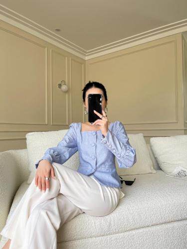 现货花朵提花泡泡袖上衣，其它，LION&CAT(2F)