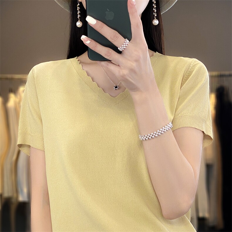 花边V领冰丝针织短袖t恤女2025年夏季新款宽松显瘦打底衫半袖,女装T恤,思牵羊绒